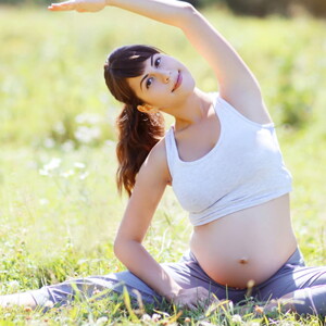 懷孕初期，孕婦運動維持孕期健康