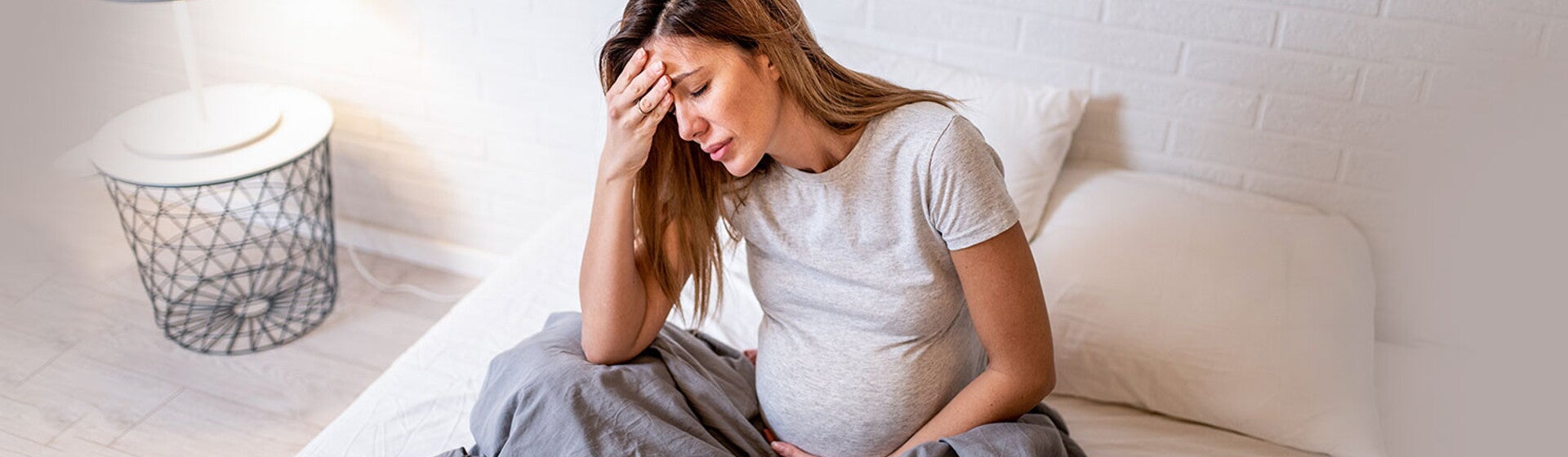 懷孕頭暈正常嗎?認識4種常見的頭暈原因,讓孕婦避免頭暈之苦 懷孕頭暈正常嗎?認識4種常見的頭暈原因,讓孕婦避免頭暈之苦